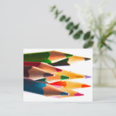 PENCIL CRAYONS PENCILS FARBIERTE HELLE SCHULE POSTKARTE (Stehend Vorderseite)