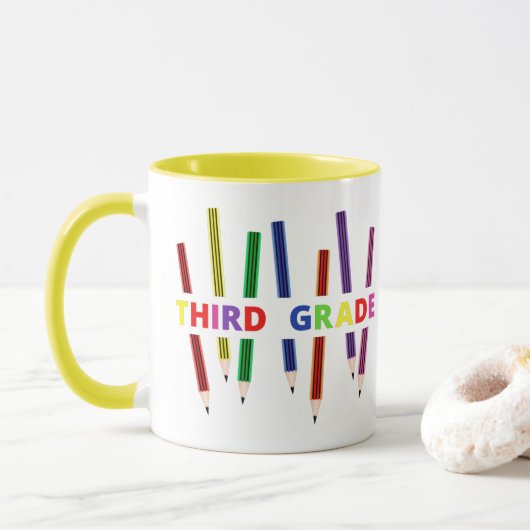 Pencils Third Grade Teacher Tasse (Mit Donut)