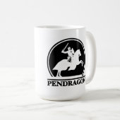 Pendragon stellt Logo-Tassen dar Kaffeetasse (VorderseiteRechts)
