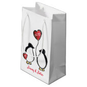 Penguin 40. rubinischer Hochzeitstag Kleine Geschenktüte (Rückseite Schrägansicht)