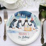 Penguin arktic Winter Geburtstagsvorlage Pappteller<br><div class="desc">Penguin arktischen Winter Geburtstagsgeschirr personalisierte Vorlage Party Teller,  Aquarellfarben Winter Wunderland niedliche Pinguine mit einem Party mit einem Geburtstag Kuchen Winter-Thema Kinder Geburtstagsparty Teller</div>