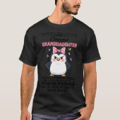 Penguin Back Off I Have A Crazy Granddaughter She T-Shirt (Vorderseite)