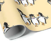 Penguin Best Friends Abschluss Geschenkpapier (Rolleneckpunkt)