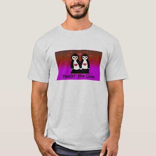 Penguin Couple mit Herz T-Shirt (Vorderseite)