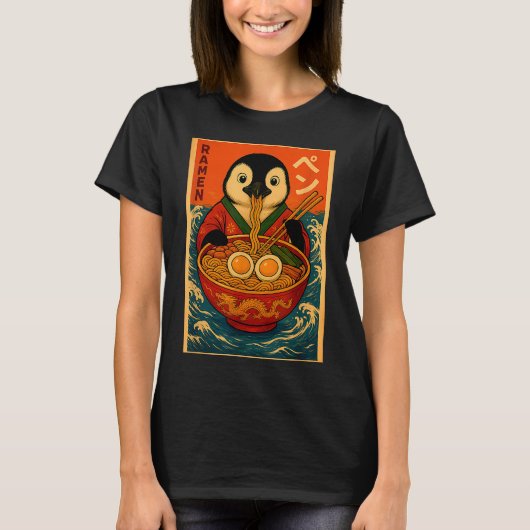 Penguin Eating Ramen Japanese Noodles Funny  T-Shirt (Vorderseite)
