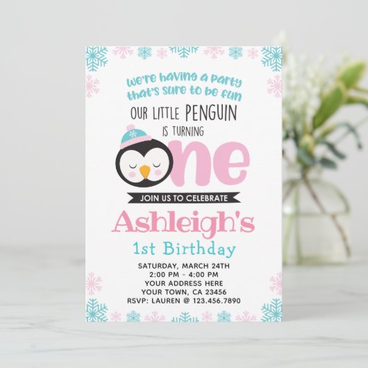 Penguin Einladung zum ersten Geburtstag (Stehend Vorderseite)