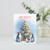 Penguin family joyfully decorating a Christmas tre Postkarte (Stehend Vorderseite)