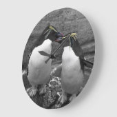 Penguin-Farbenpracht Große Wanduhr (Winkel)