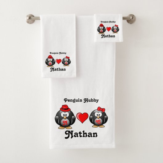 Penguin Hubby Adorable Mate Red Heart Hat Badhandtuch Set (Insitu)