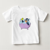 Penguin in der Badewanne mit Duck Baby T-shirt (Vorderseite)