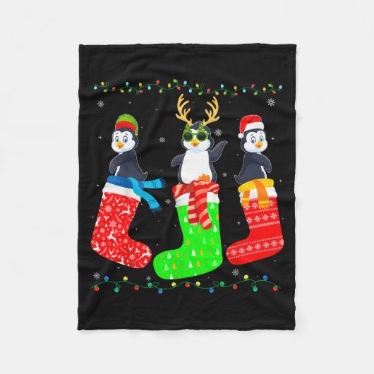 Penguin In Xmas Socks Funny Holiday Ugly Sweater C Fleecedecke (Vorderseite)