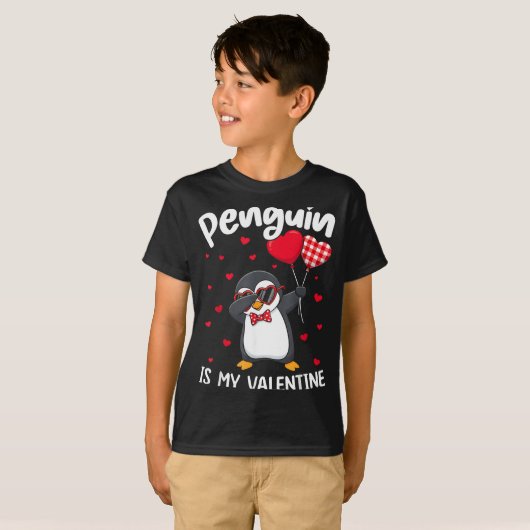 Penguin Is My Valentine Funny Bird V Day Cute Anim T-Shirt (Vorne ganz)