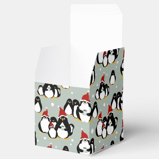 Penguin Nightcap Geschenkschachtel (Geöffnet)