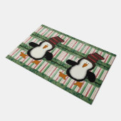 Penguin Stripe Christmas Matt Doormat Fußmatte (Schrägansicht)
