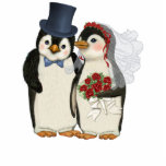 Penguin Wedding Freistehende Fotoskulptur<br><div class="desc">Niedliche Pinguinbrücke und Groom Fotoskulptur. Er sieht elegant in seinem oberen Hut aus,  und sie ist süß in ihrer Rose betont Brautschleier. Lady Pinguin hat einen hübschen Strauß an rote Rosen. Macht einen zauberhaften Ornament oder Kuchentopfer.</div>