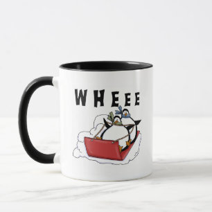 Penguins Rodeln Tshirts und Geschenke Tasse