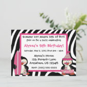 Penguins Zebra Print Girls Geburtstagsempfehlung Einladung (Stehend Vorderseite)