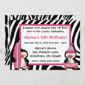 Penguins Zebra Print Girls Geburtstagsempfehlung Einladung (Vorne/Hinten)