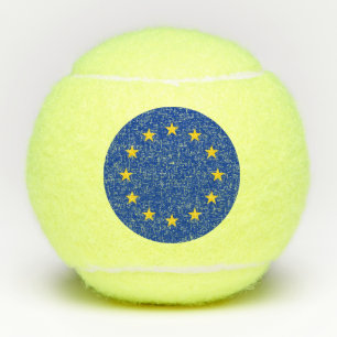Penn-Tennisball unter der Flagge der europäischen Tennisbälle
