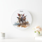 Penny the Playful Piglet, Brauch Große Wanduhr (Zuhause)