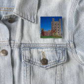 Penrhyn Castle, Gwynedd, Wales 2 Button (Beispiel)