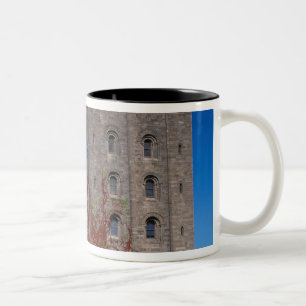 Penrhyn Castle, Gwynedd, Wales 2 Zweifarbige Tasse