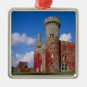 Penrhyn Castle, Gwynedd, Wales 3 Ornament Aus Metall