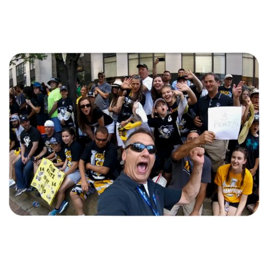 PENS TV Magnet (Horizontal)