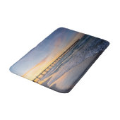 Pensacola Pier Shoreline Sunrise Bath Mat Badematte (Schrägansicht)