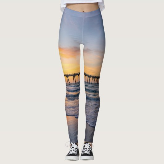 Pensacola Pier Shoreline Sunrise Leggings (Vorderseite)