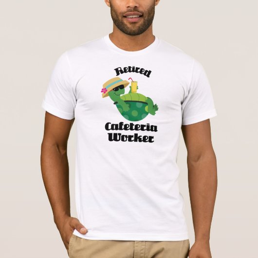 Pensionierte Cafeteria-Arbeitskraft (Schildkröte) T-Shirt (Vorderseite)