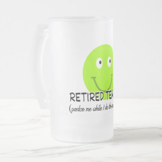 Pensionierter Lehrer-Grün-glücklicher Tanz-" Mattglas Bierglas (Vorderseite Links)