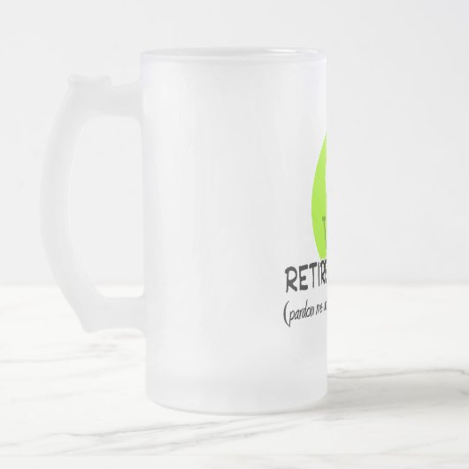 Pensionierter Lehrer-Grün-glücklicher Tanz-" Mattglas Bierglas (Links)