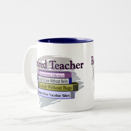 Pensionierter Lehrer-"lustiger Stapel Bücher" Zweifarbige Tasse (Vorderseite Links)