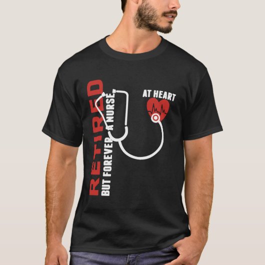 Pensioniertes Krankenschwester-Herz T-Shirt (Vorderseite)