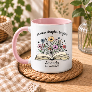 Pensionierung von Arbeitskollegen mit floralem bot Tasse