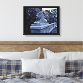 Pensive Lion Leinwanddruck (Insitu (Schlafzimmer))