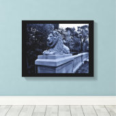 Pensive Lion Leinwanddruck (Insitu (Holzboden))