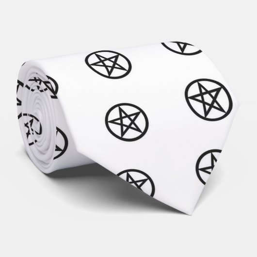 Pentagram Krawatte (Gerollt)