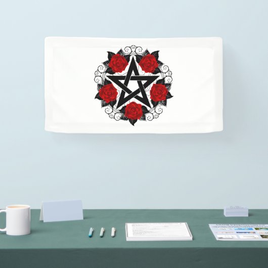 Pentagramm mit Rote Rosen Banner (Messe)