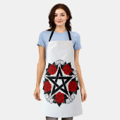 Pentagramm mit Rote Rosen Schürze (Getragen)
