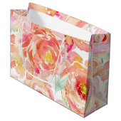 Peonies Große Geschenktüte (Vorderseite Schrägansicht)