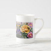 Peony and Bee Porcelain Porzellantasse (Rechts)