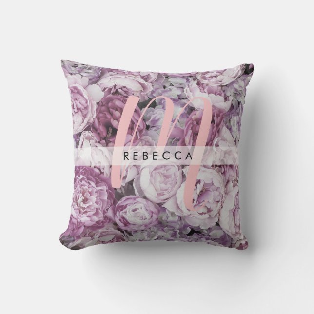 Peony Pink Roses Floral Monogramm Name Kissen (Vorderseite)