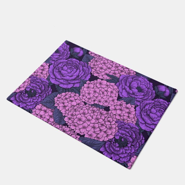 Peony und Hydrangea in Rosa und Violett Fußmatte (Schrägansicht)