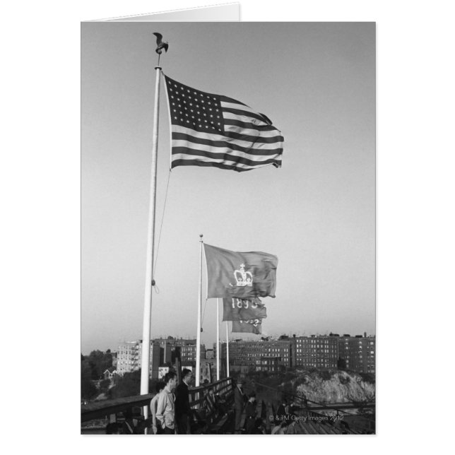 People in Bleachers (Vorne)