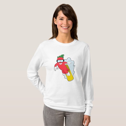 Pepper beim Snowboarden mit Snowboard T-Shirt (Vorne ganz)