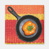 Pepper in Iron Skillet Magnet (Vorne)
