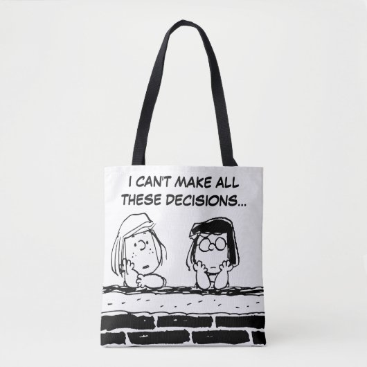 Peppermint Patty & Marcie an der Mauer Tasche (Vorderseite)