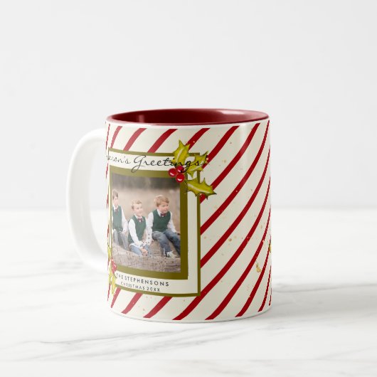 Peppermint Stripe Holly Farmhouse Foto Weihnachten Zweifarbige Tasse (Vorderseite Links)
